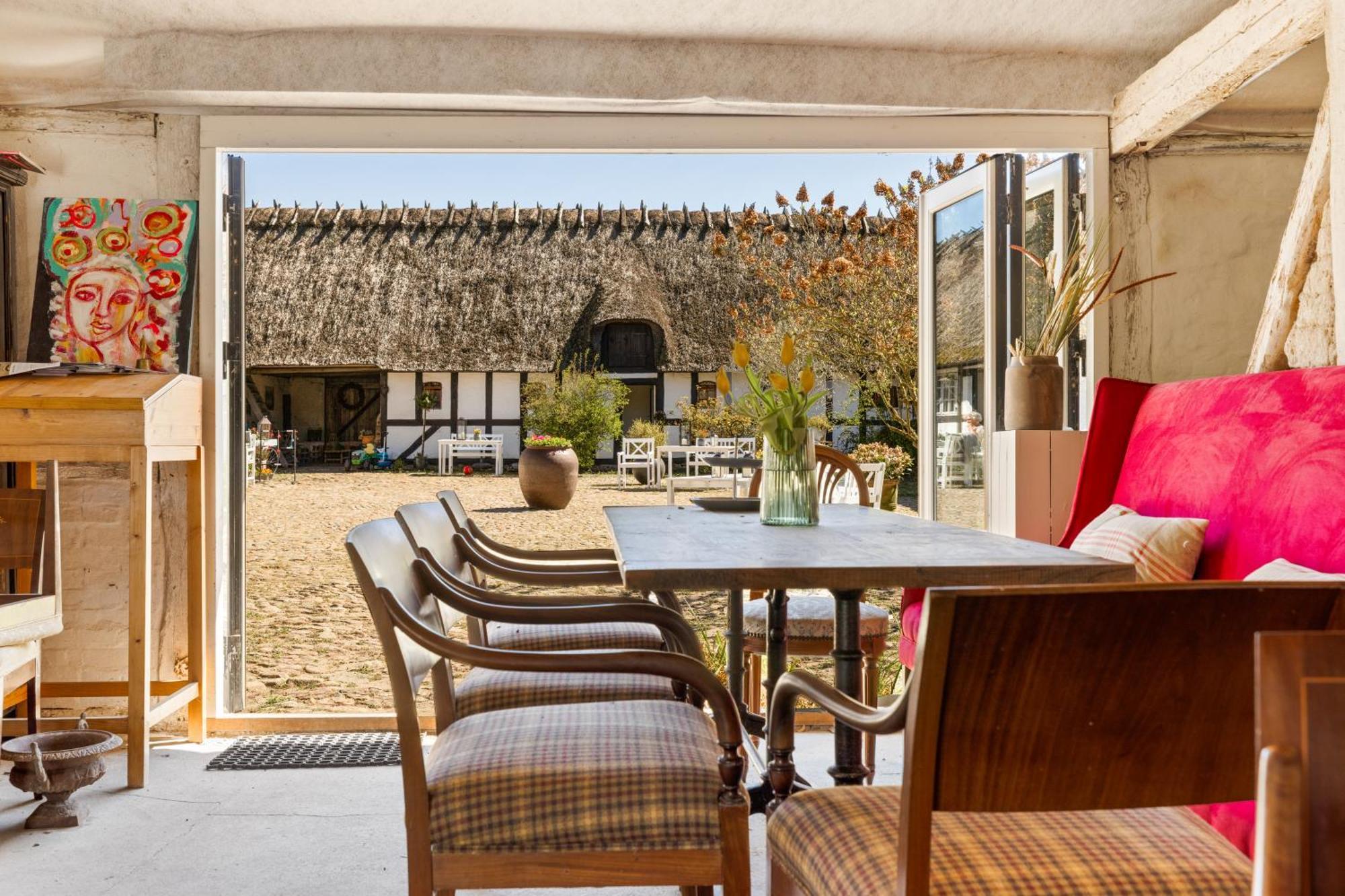 Solbjerggaard Bed & Breakfast Faborg Bagian luar foto